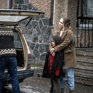 The Twin - L'altro volto del male: Teresa Palmer con Trista Ruggeri in una scena del film