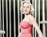 Marilyn Monroe: i costumi e gli abiti di scena all'asta hanno superato quota 200.000 dollari