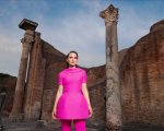 Thor: Love and Thunder, Natalie Portman e 100 musiciste a Ostia Antica per Sweet Childe O' Mine