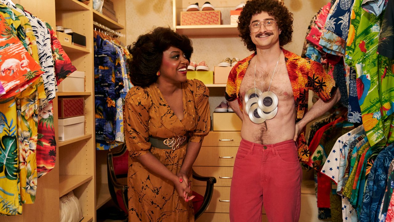 Daniel Radcliffe scherza sul biopic di Weird Al Yankovic: 'È una parodia di Harry Potter'