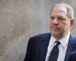 'Harvey Weinstein puzza di feci e non ha i testicoli', afferma un nuovo libro