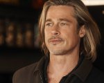 'Brad Pitt si sta godendo la vita nonostante le circostanze ', rivela una fonte anonima