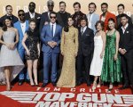 Top Gun: Maverick: Miles Teller, Glen Powell e il regista parlano della lunga attesa causata dal Covid