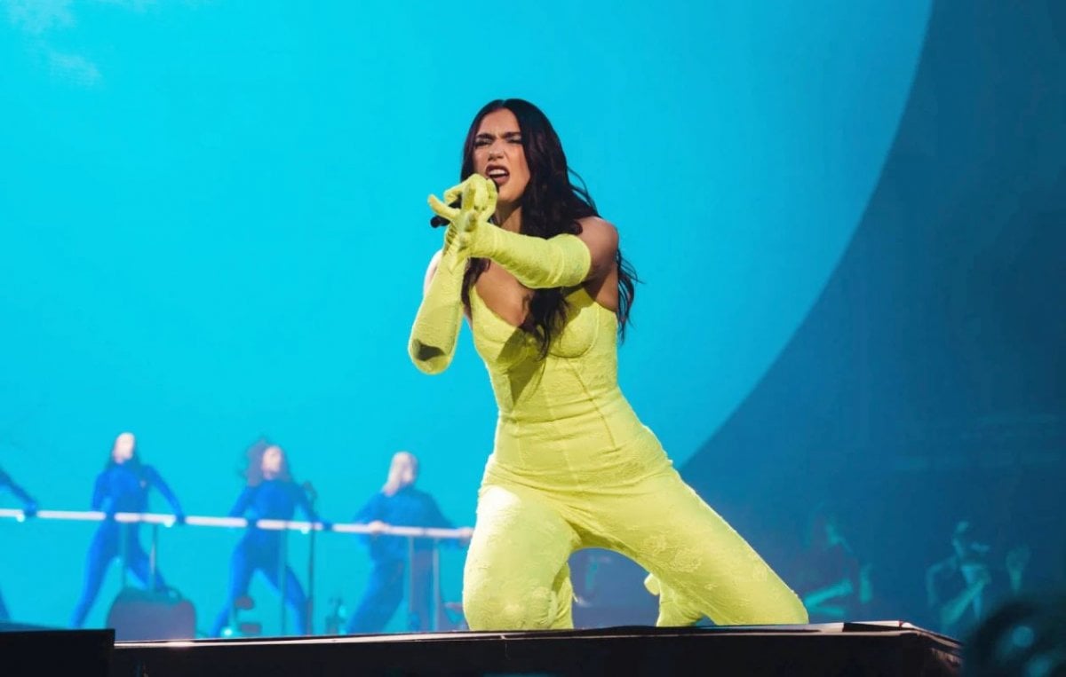 Dua Lipa Fuoci D Artificio E Caos Al Concerto Di Toronto Ecco Cosa Successo Video