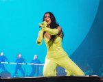 Dua Lipa, fuoci d'artificio e caos al concerto di Toronto: ecco cosa è successo (video)