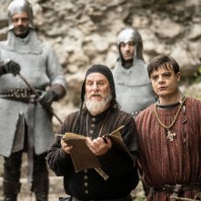 Il Pataffio: Giorgio Tirabassi, Lino Musella in una scena del film