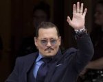 Johnny Depp vende la sua collezione di opere d'arte per 3,6 milioni di dollari
