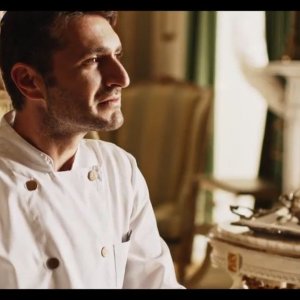 L'Eterno: Gianni Pelliccia in una scena