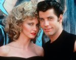 John Travolta sorprende il pubblico a Hollywood con un omaggio a Grease: 'Non se lo aspettava neanche il cast'