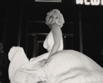 Blonde: per gli utenti Netflix l'orribile scena di Marilyn Monroe con JFK 'si spinge troppo oltre'