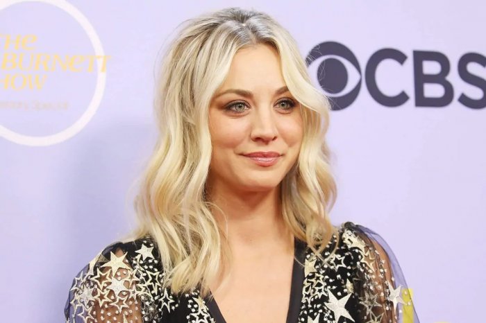 Kaley Cuoco, la star de L'Assistente di Volo nella nuova serie tv Based on a True Story