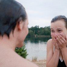 Fabian - Going to the Dogs: Saskia Rosendahl in una scena del film