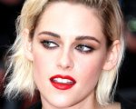Kristen Stewart sulla sua prima esperienza con i paparazzi: 'Stavo fumando erba con il mio ex'