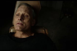 Crimes Of The Future - Clip Un Nuovo Organo