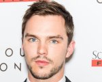 Garfield: Nicholas Hoult e Hannah Waddingham nel cast di doppiatori