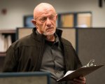 Better Call Saul 6: in un video Jonathan Banks apre la 'scatola dei ricordi' della serie