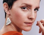 Emma Watson debutta come regista con lo spot di Prada Paradoxe, ecco il video