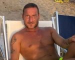 Francesco Totti, parla il suo amico: 'con Ilary Blasi è successo qualcosa di grave, lui parlerà'