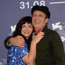 Bardo: Griselda Siciliani e Daniel G. Cacho durante il photocall della Mostra Internazionale d’Arte Cinematografica di Venezia