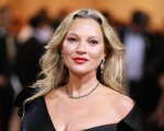 Kate Moss e la collana di diamanti regalatale da Johnny Depp: 'La tirai fuori dal suo sedere'