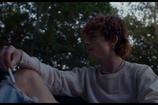 Bones and All - Clip