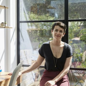 Blue Jean: la regista Georgia Oakley in una foto