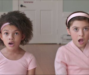 Ely + Bea: Ballerine a tutti i costi, un momento del film