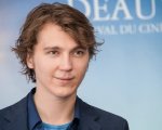 Paul Dano, Sebastian Stan, Pete Davidson e Seth Rogen in Dumb Money