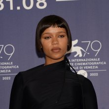 Bones and All: Taylor Russell durante il photocall della Mostra Internazionale d’Arte Cinematografica di Venezia 2022