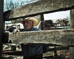 Red Shoes, la recensione: l'opera prima di Carlos Eichelmann Kaiser convince con un intenso protagonista