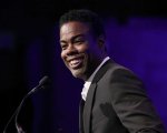 Chris Rock critica le scuse di Will Smith per lo schiaffo degli Oscar: 'Fan..lo il tuo video da ostaggio'