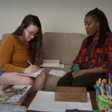 Get Smart With Money: come gestire al meglio le tue finanze, una scena del film