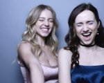 Euphoria: Sydney Sweeney e Maude Apatow riunite sul red carpet di Venezia 2022