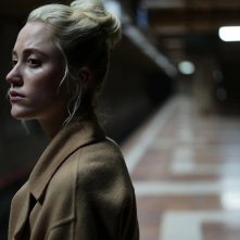 Watcher: Maika Monroe in un momento del film