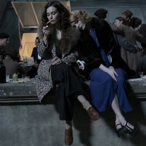 The Pursuit of Love: un momento della serie