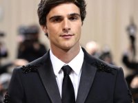 Jacob Elordi sarà Elvis Presley nel film Priscilla, scritto e diretto da Sofia Coppola