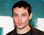 Ezra Miller credeva di essere il Messia e che Flash fosse il Cristo del Multiverso