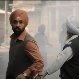 Jogi: una sequenza del film