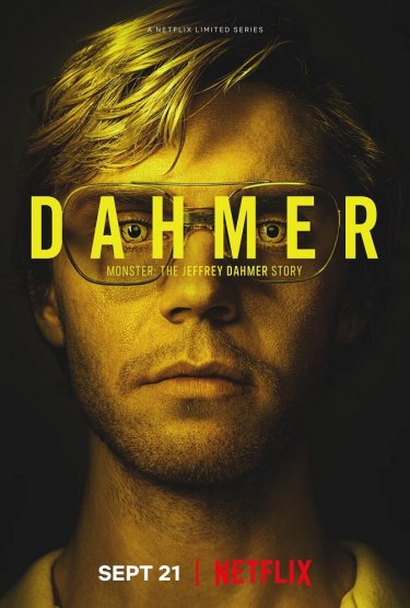 Monster The Jeffrey Dahmer Story Serie 2022 Poster