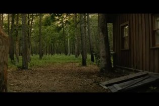 Knock at the Cabin - Trailer