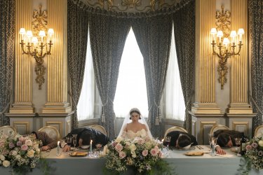 Wedding Season Rosa Salazar 2