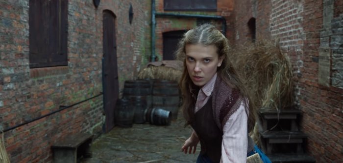 Enola Holmes 2, Millie Bobby Brown e Henry Cavill tornano nel trailer del sequel targato Netflix
