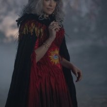 Hocus Pocus 2: Hannah Waddingham in una scena del film