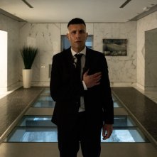 Siccità: Gabriel Montesi in una scena del film