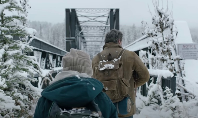 Pedro Pascal e Bella Ramsey in una scena di The Last of Us.