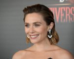Elizabeth Olsen: 'La mia prossima battaglia? Combattere gli abusi sessuali su Internet'