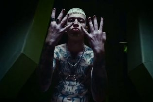 Prisma - Videoclip 'Mattoni' - Achille Lauro