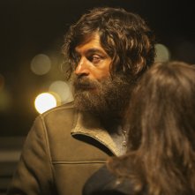 Sopravvissuti: Lino Guanciale in una scena