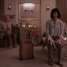 Everything Everywhere All At Once: Jamie Lee Curtis in una scena del film