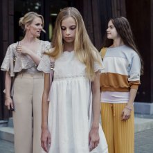 Hatching - La forma del male: un momento del film horror